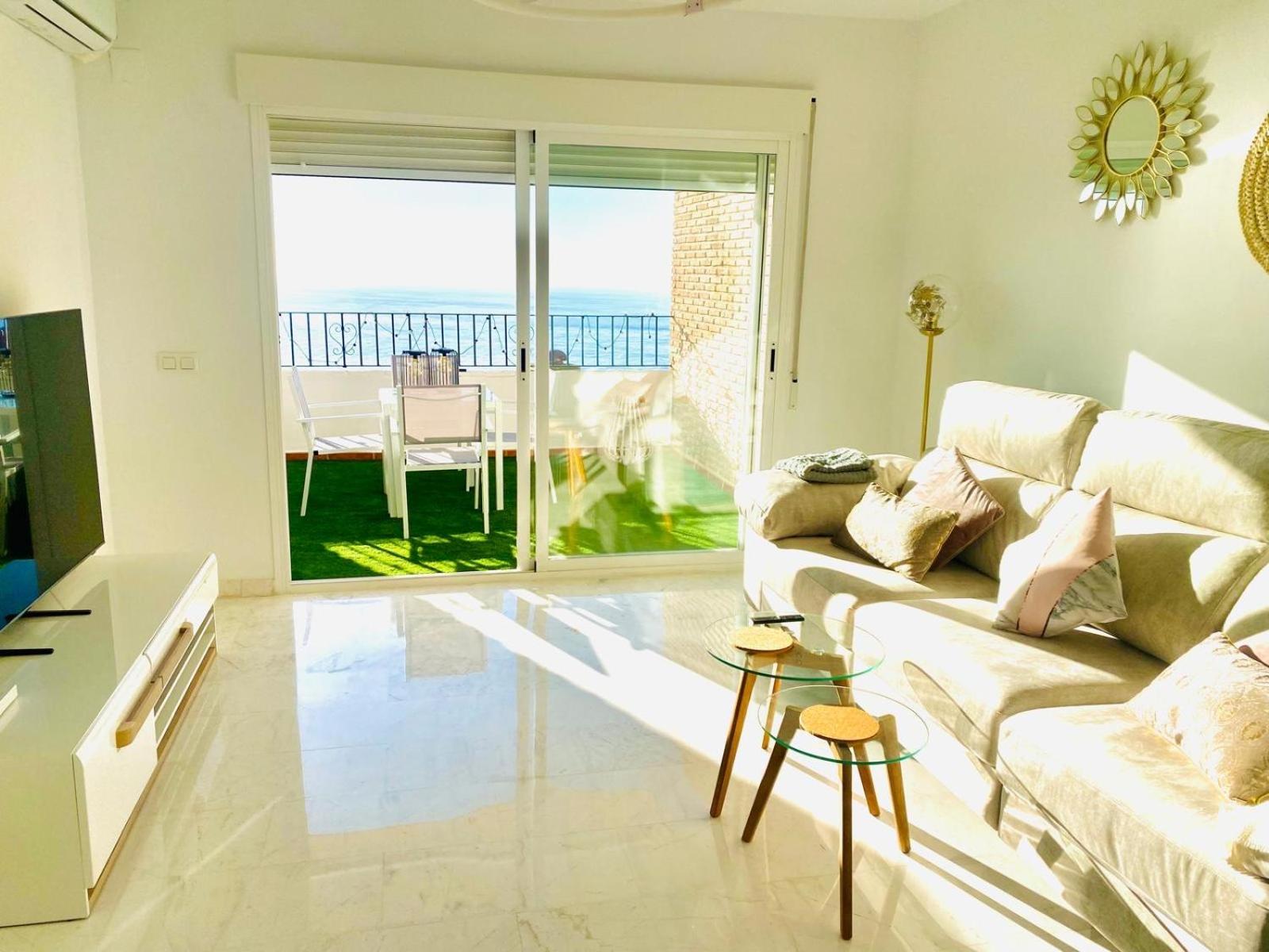 Jardines De Adnania En Marina Del Este Con Vistas Al Mar La Herradura  Exteriér fotografie